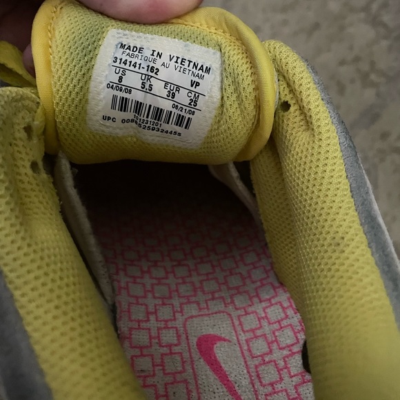 Nike dunk low 6.0 yellow pink gold size 8.0 - Picture 8 of 9